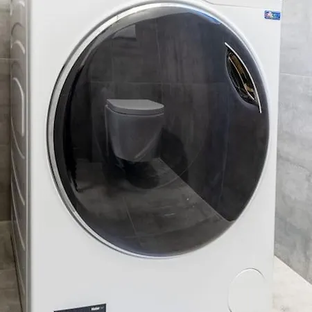 Deluxe 2bdrs In District Center Apartmán *